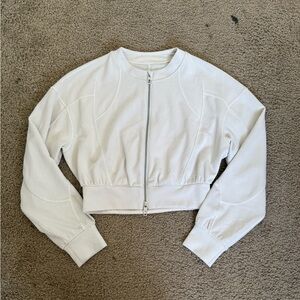 lululemon - ribbed softstreme cropped jacket